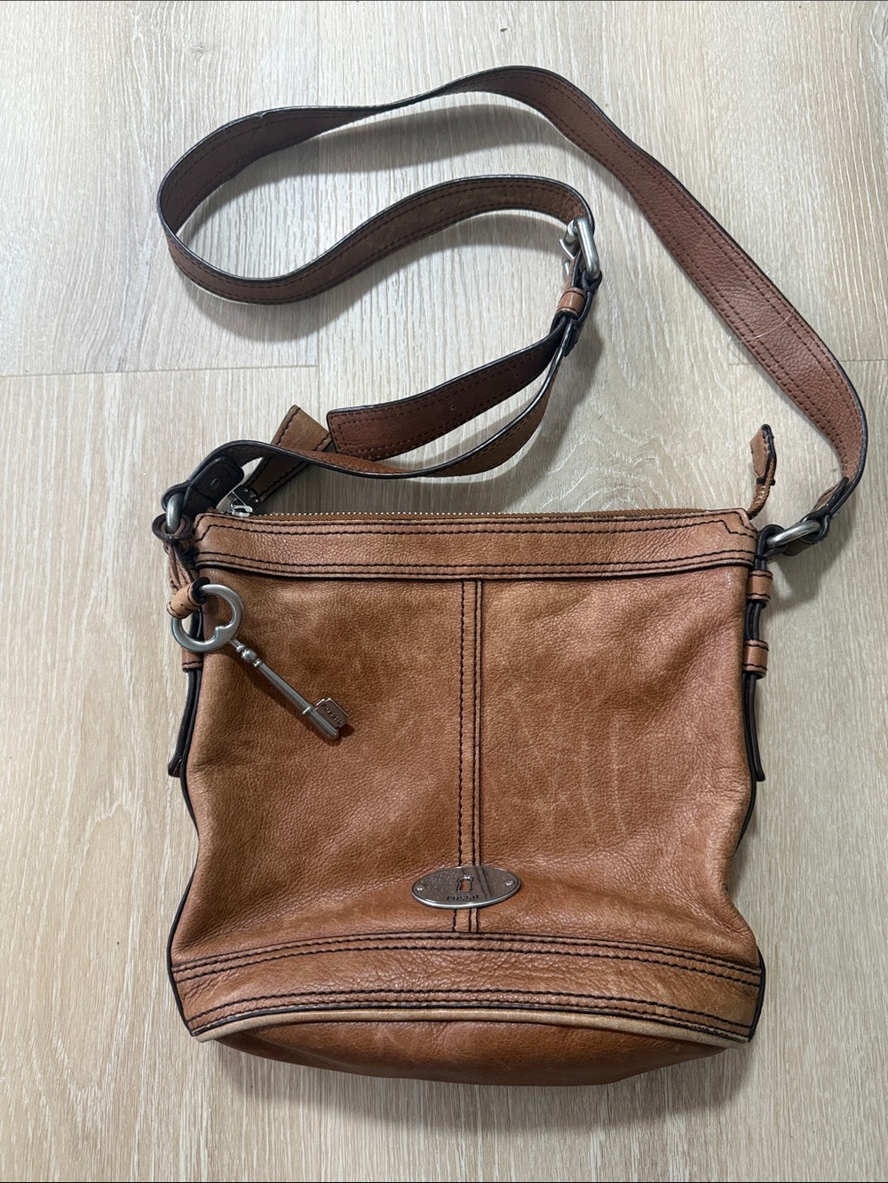 Fossil Cognac Leather Crossbody Messenger Bag with Key Charm